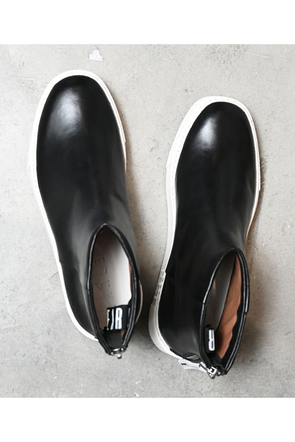 Back zip sneaker boots / バックジップ スニーカーブーツ