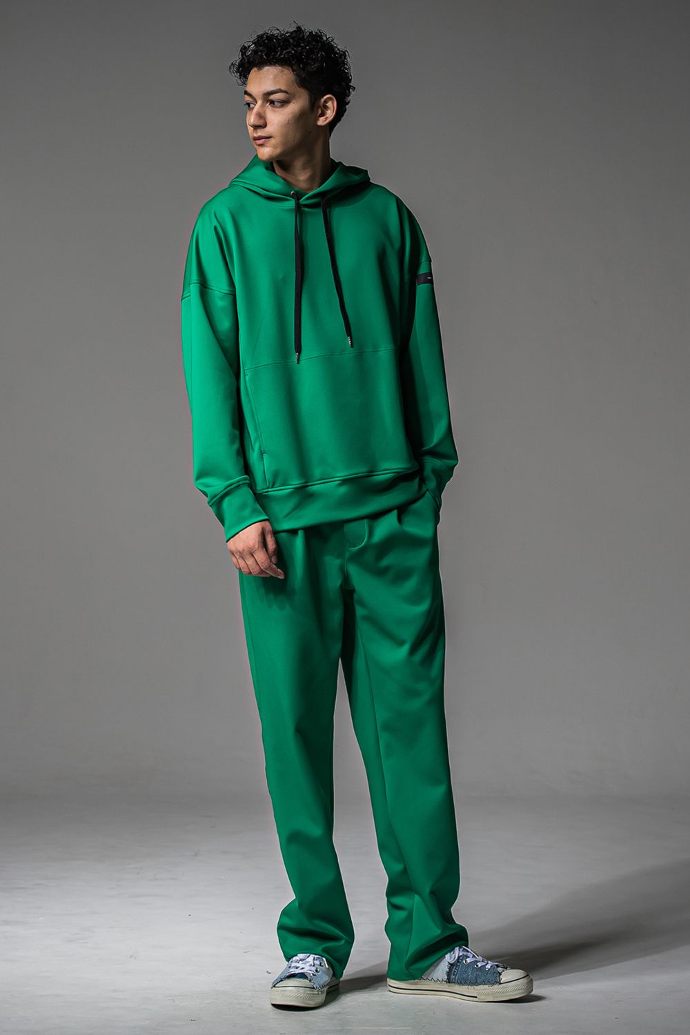 BACK ID LOOSE HOODIE / バックロゴ ルーズフーディー