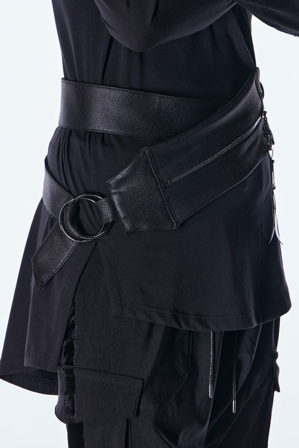 Emboss Silley Jersey Body Bag / エンボス シレー ジャージ ボディ バッグ