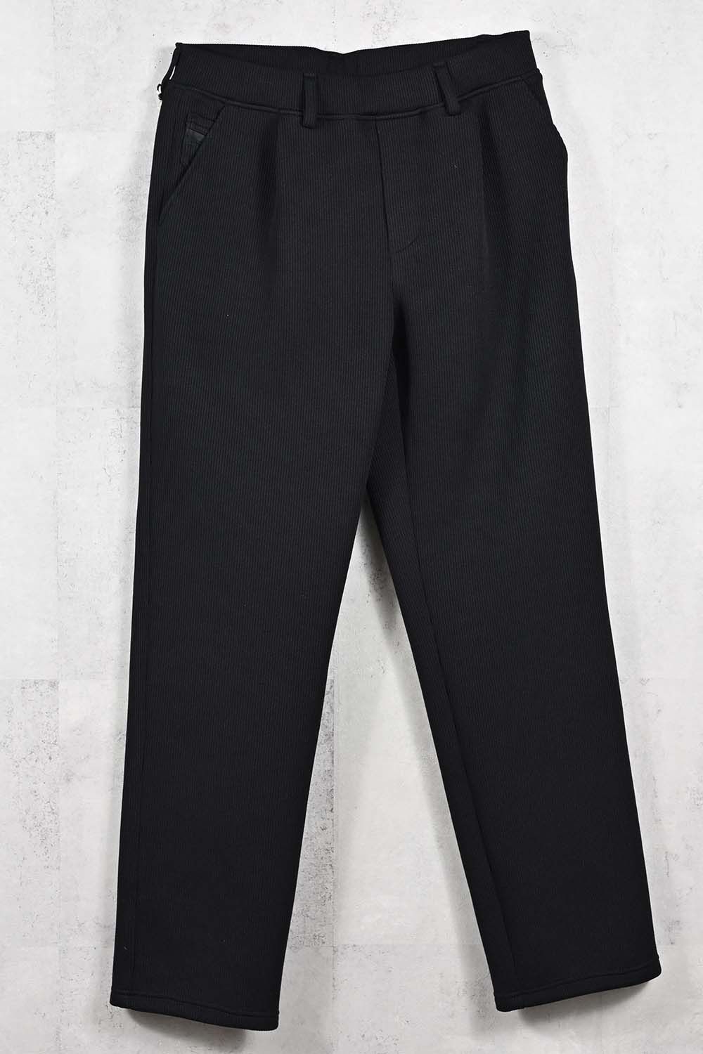 AZE WIDE TUCK PANTS / 畔編み ワイドタックパンツ