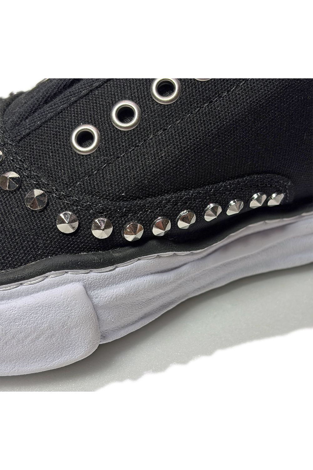 roarguns × MAISON MIHARA YASUHIRO SNEAKER / ロアーガンズ × メゾン ミハラ ヤスヒロ スニーカー