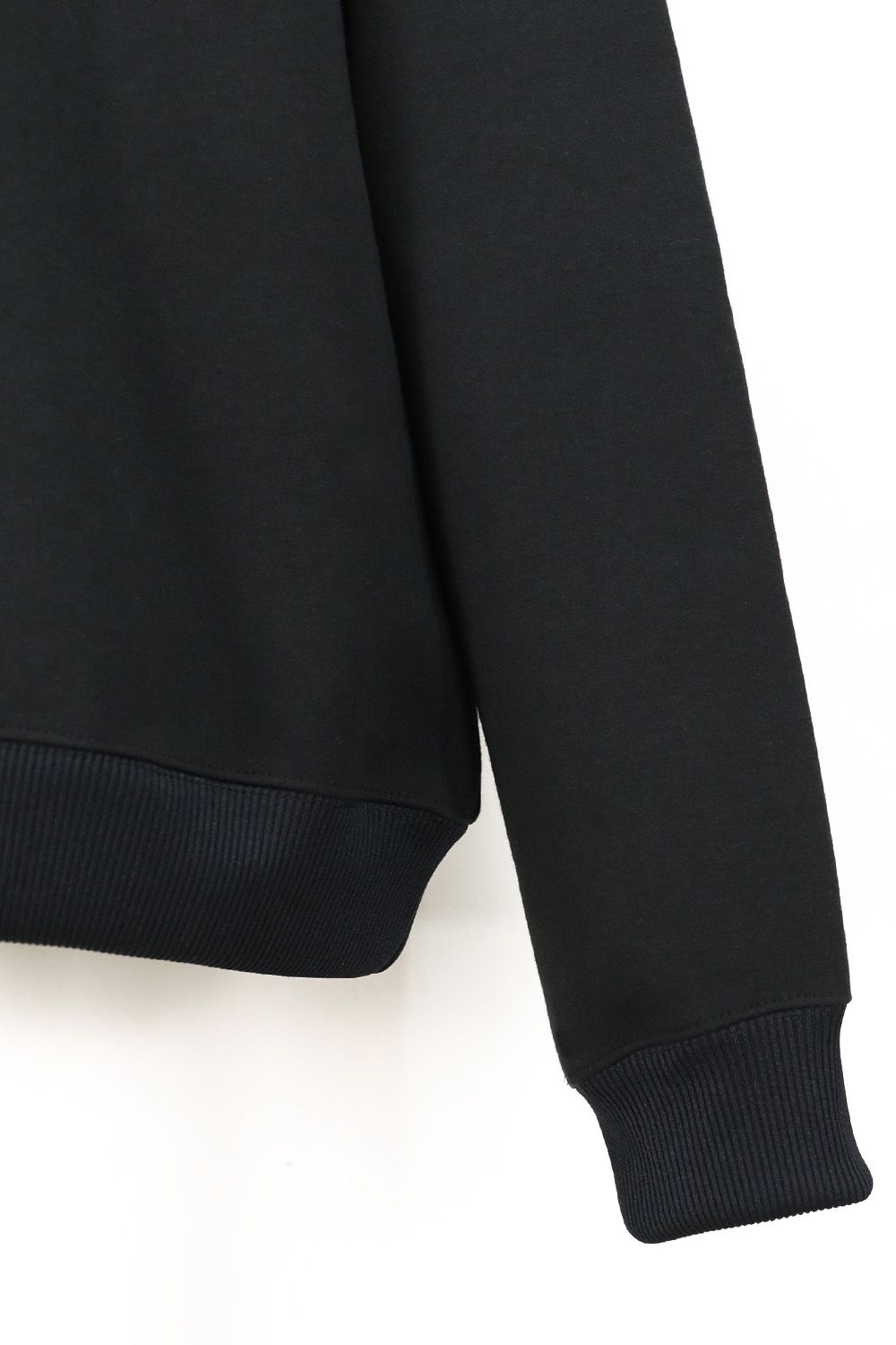RAZOR CUT EMB SWEAT / レーザーカット エンブロイダリー スウェット