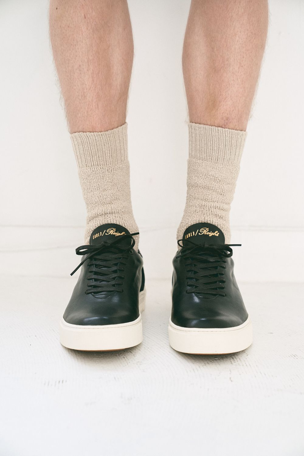 Hole cut sneakers / ホールカットスニーカー