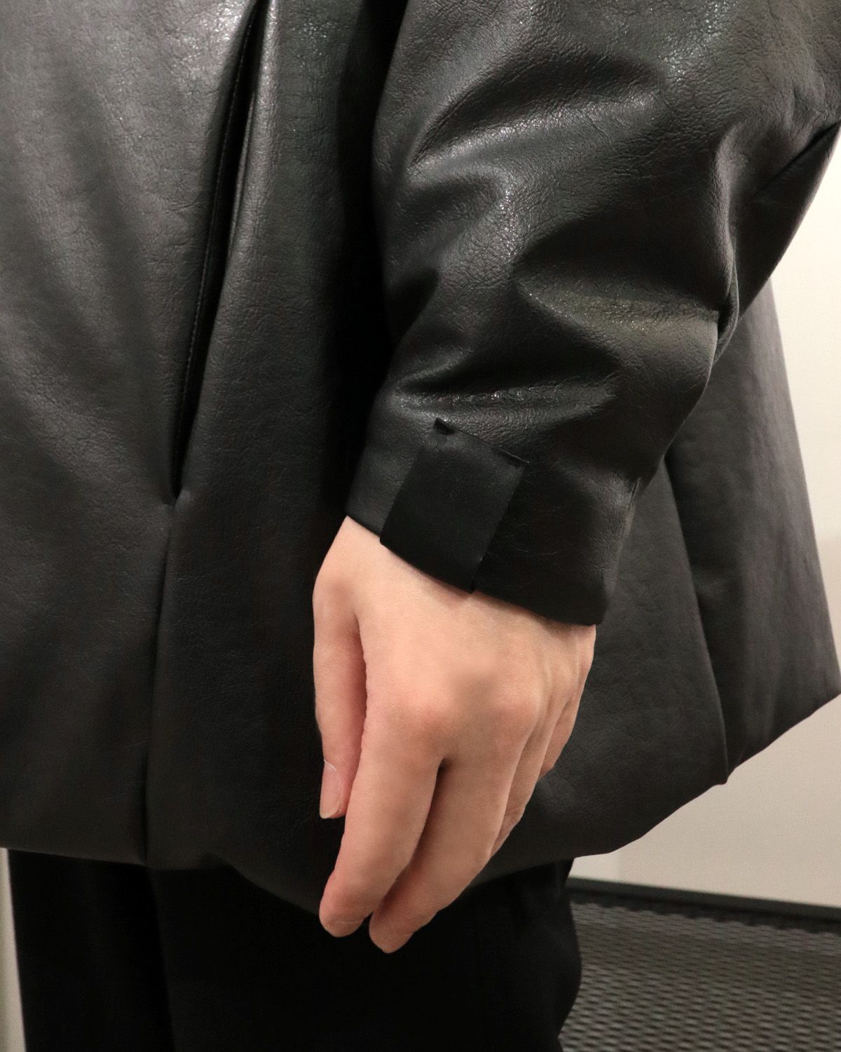 N.HOOLYWOOD おすすめアウター、高級感のあるシンセティック N.HOOLYWOOD おすすめアウター、高級感のあるシンセティック