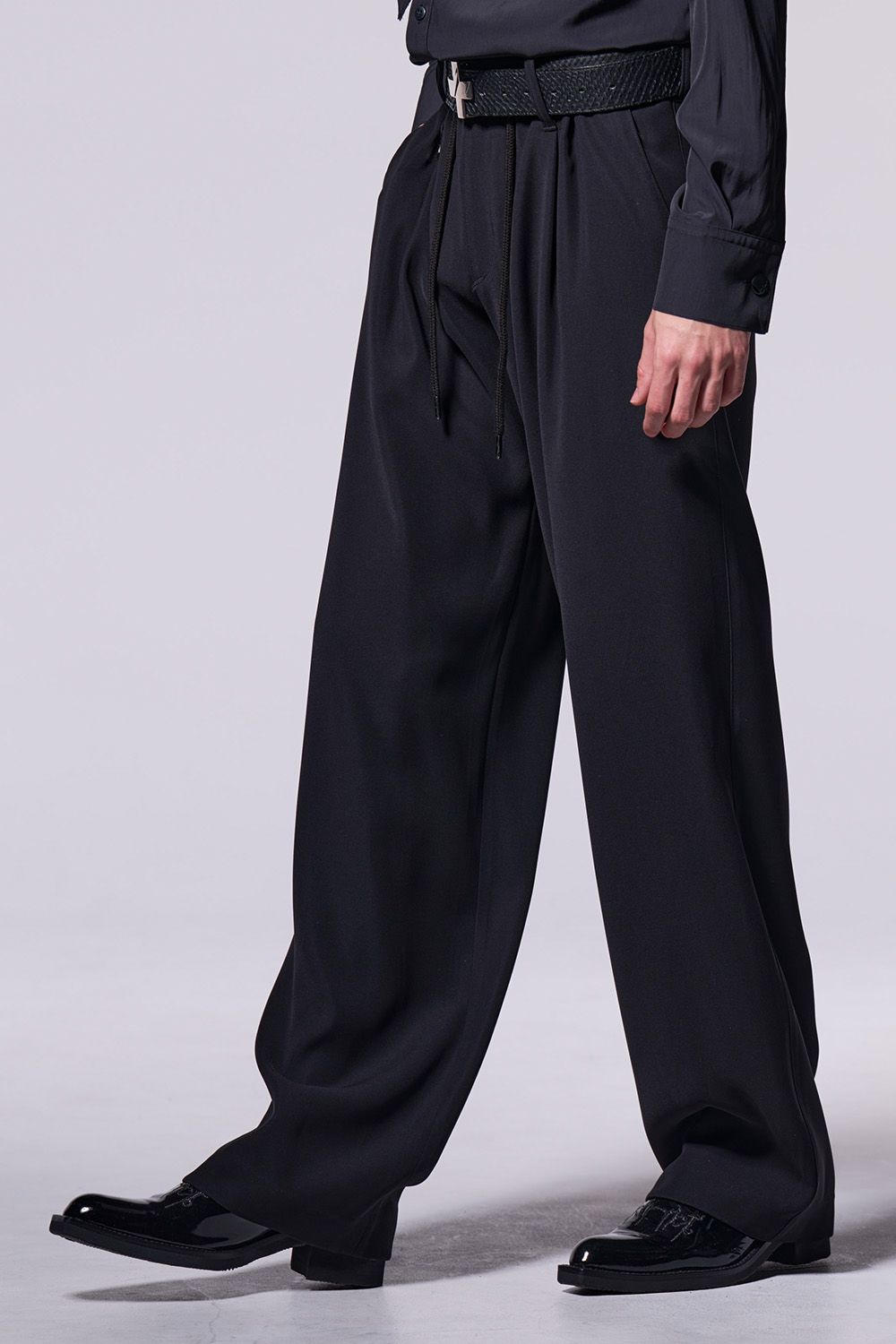 W-Satin Suede Easy Wide Slacks / ダブルサテン スエード イージー ワイド スラックス