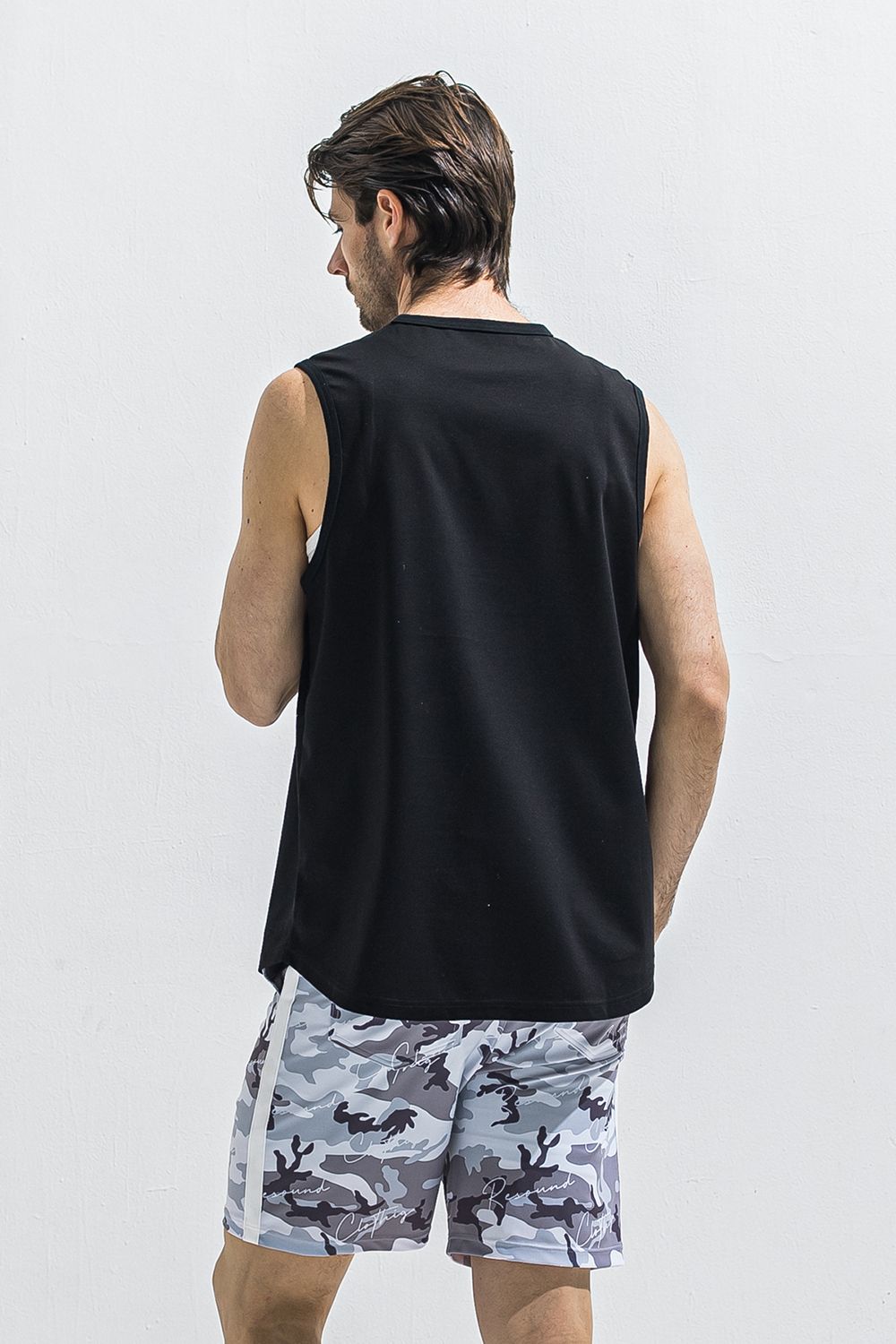 OVER NO SLEEVE / オーバーサイズ ノースリーブ