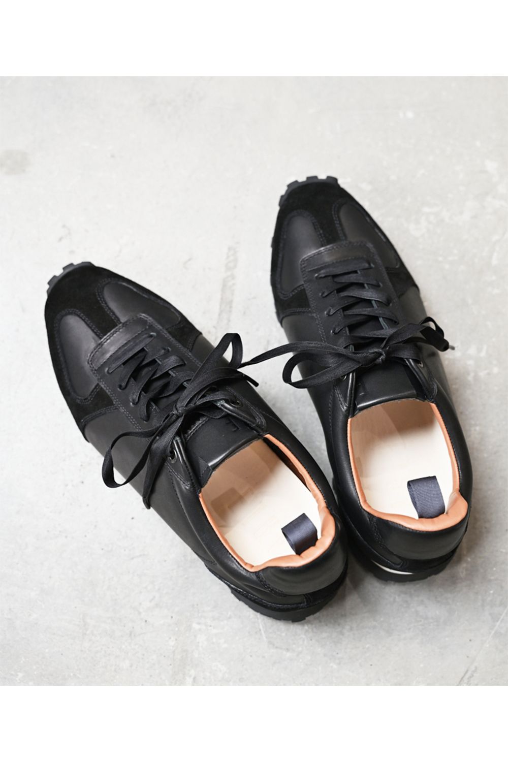 Light german trainer L / ライト ジャーマン トレーナー L