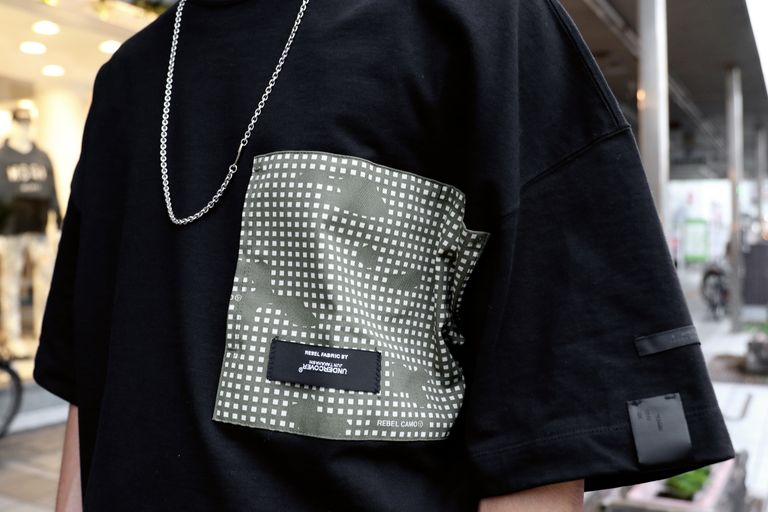 REBEL FABRIC BY UNDERCOVER / T-SHIRT&more...のおすすめスタイルのご紹介