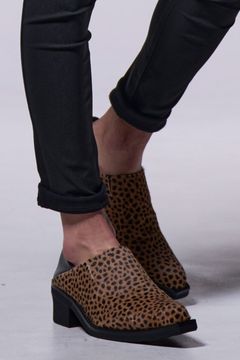Cheetah Hair Calf Mules / チーター ヘアカーフ ミュール