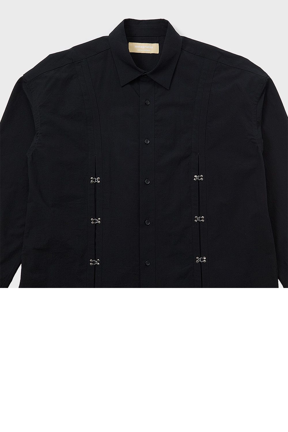 Tonbi hooks detail shirt / トンビフック ディテール シャツ