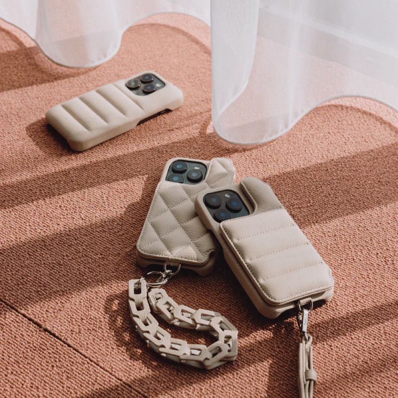 GRACE / グレース iPhoneケース｜ブラック