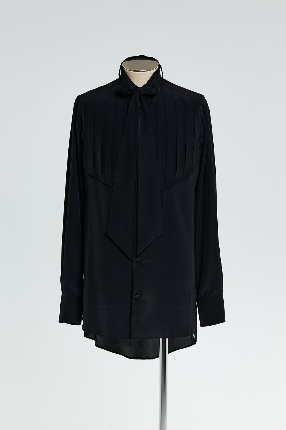 Pin Tuck Ribbon Shirt