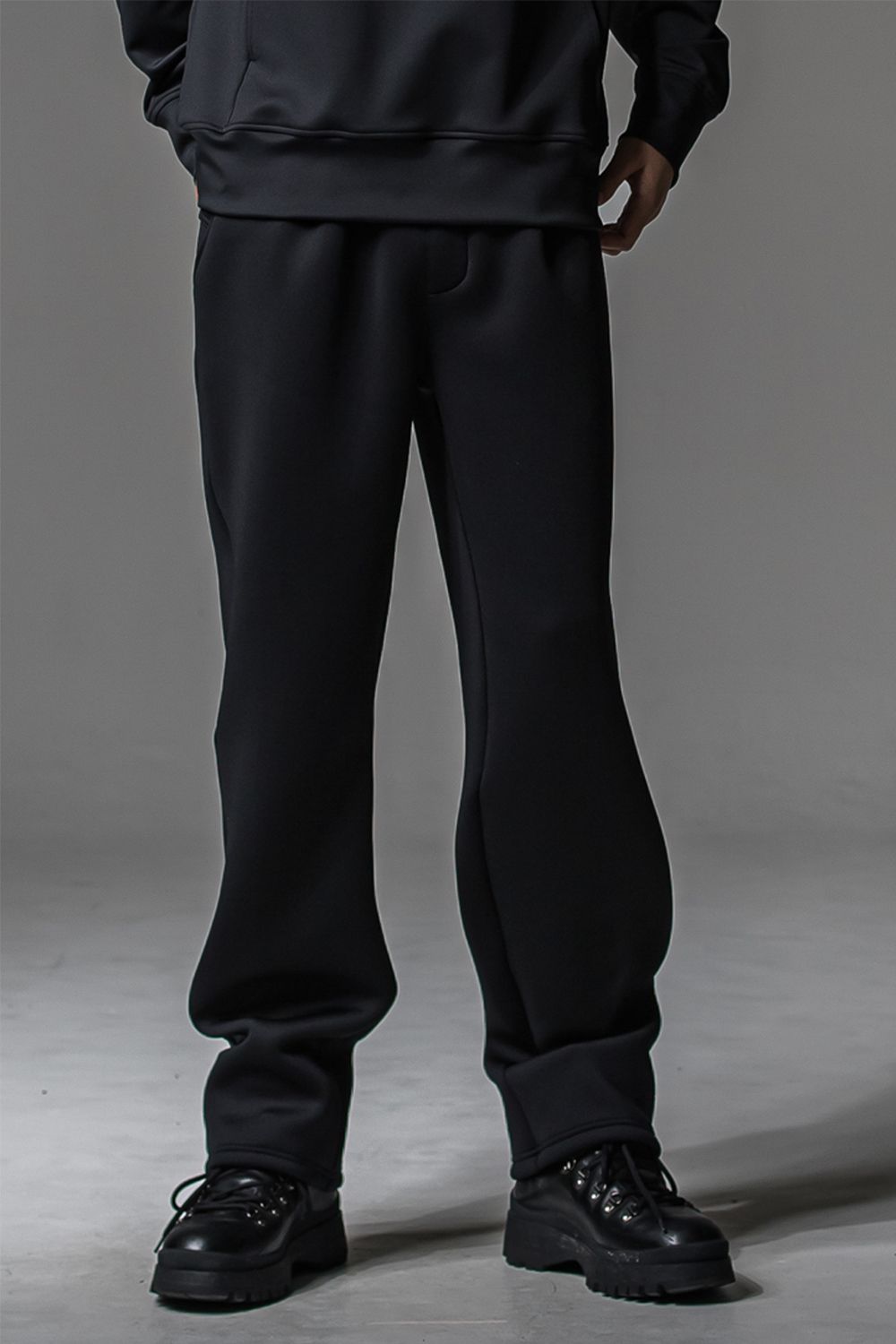 CHRIS EASY WIDE TUCK PANTS / クリス イージーワイドタックパンツ