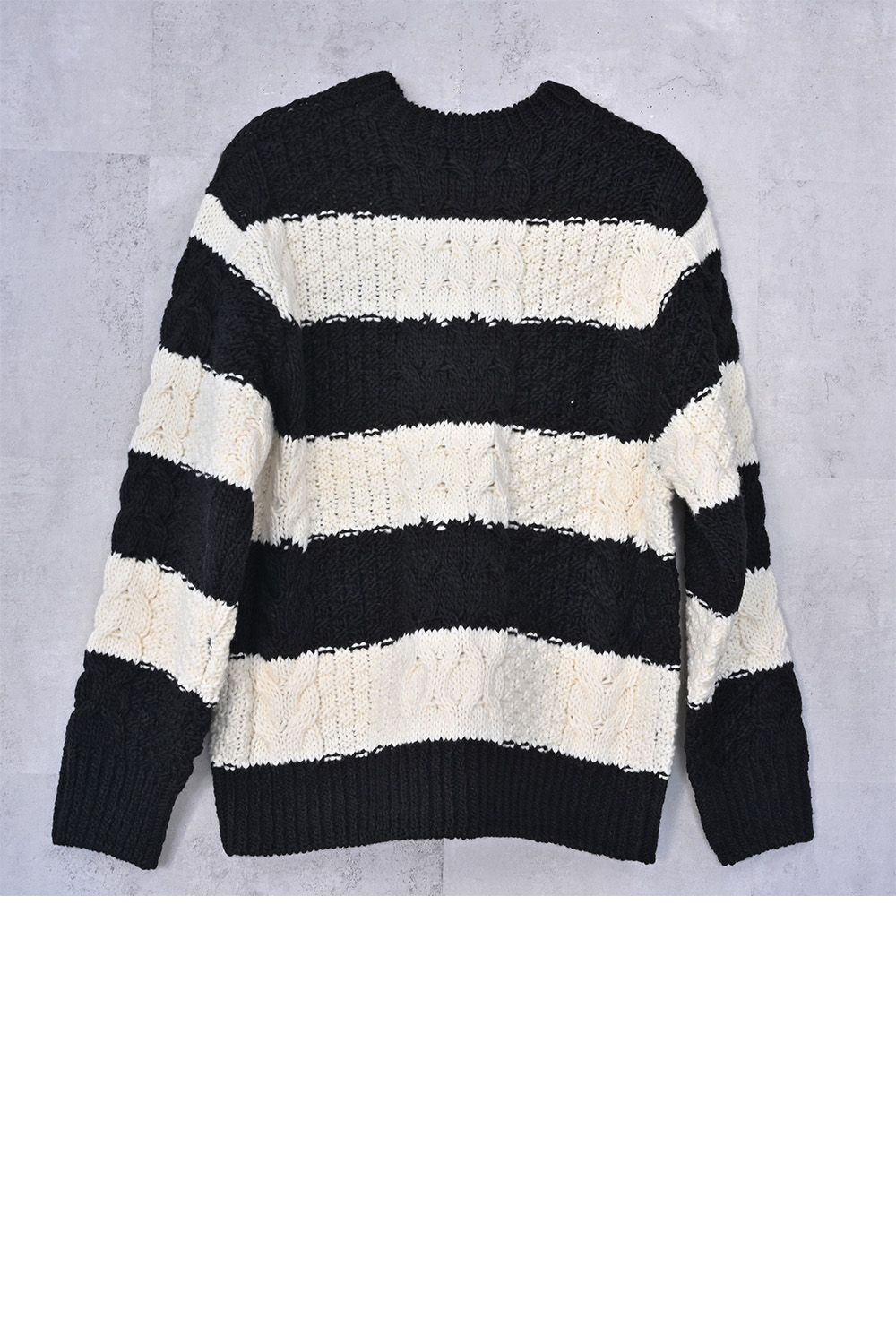 cable law sweater  / ケーブル ローゲージ セーター