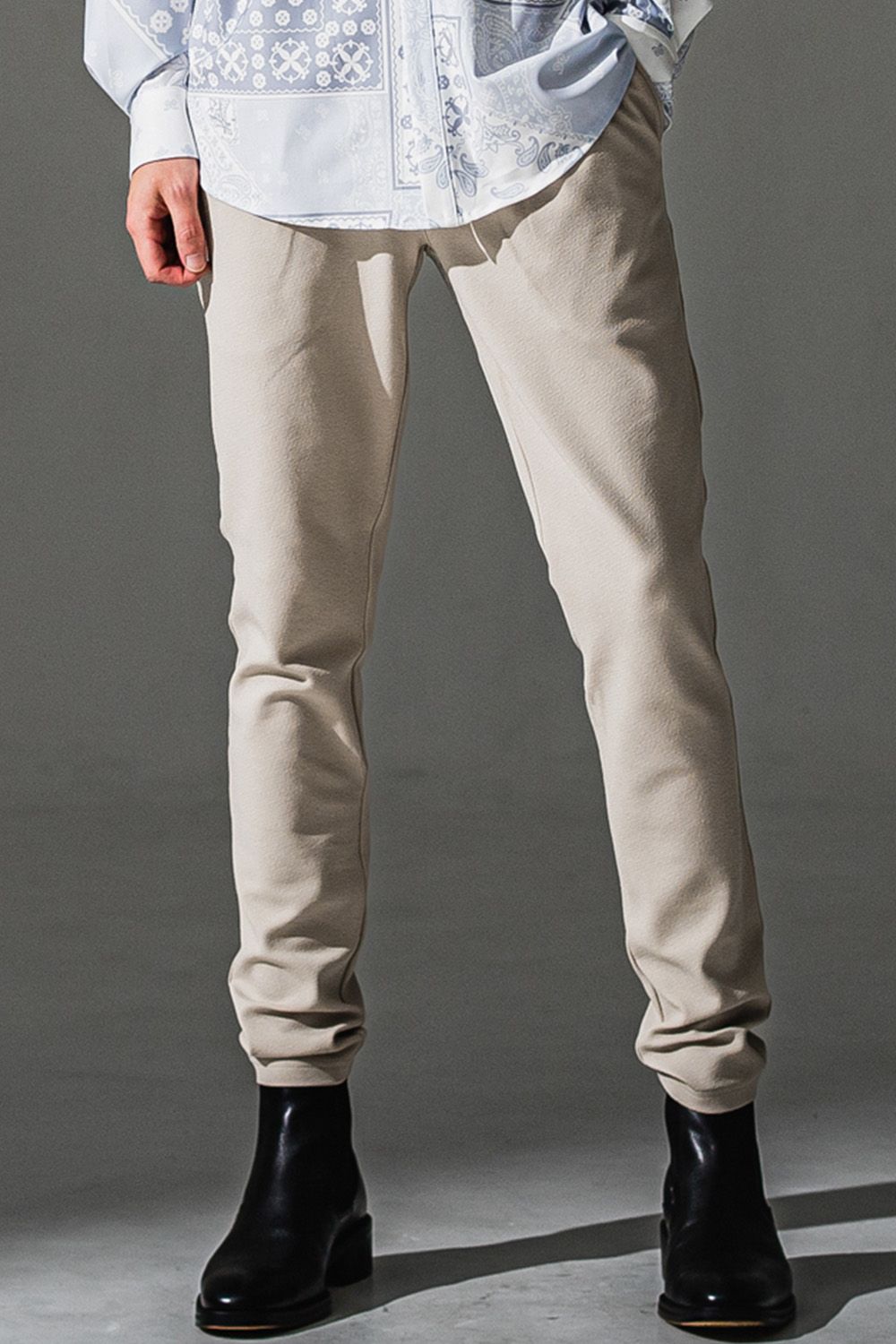 CHRIS EASY BLISTER TUCK PANTS / ブリスターニット クリス イージー タック パンツ