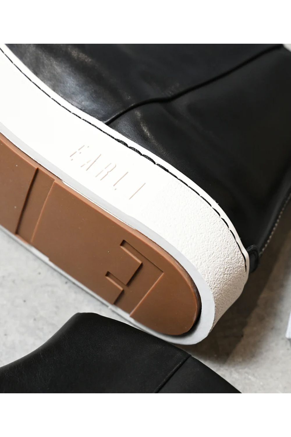 Back zip sneaker boots / バックジップ スニーカーブーツ