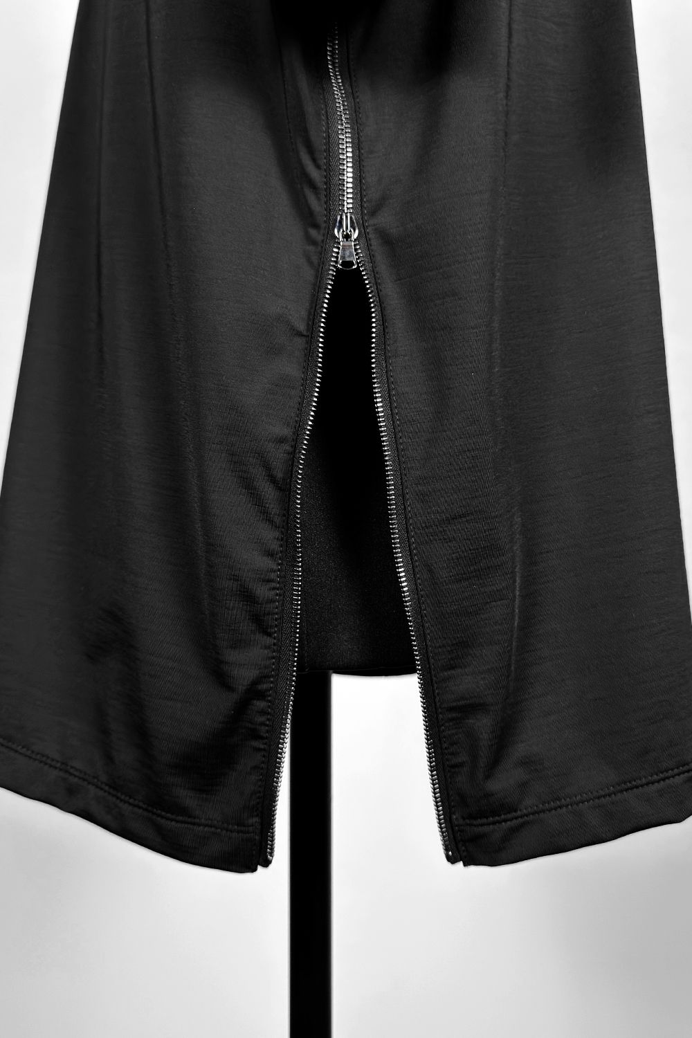 WIDE ZIP C S/S  / ワイド ジップ クルーネック ショートスリーブ ティーシャツ