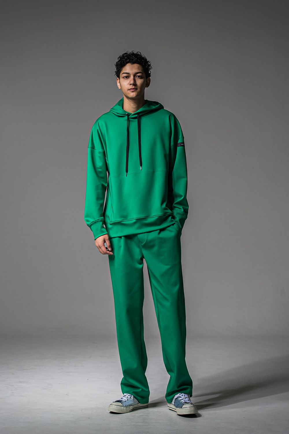 BACK ID LOOSE HOODIE / バックロゴ ルーズフーディー