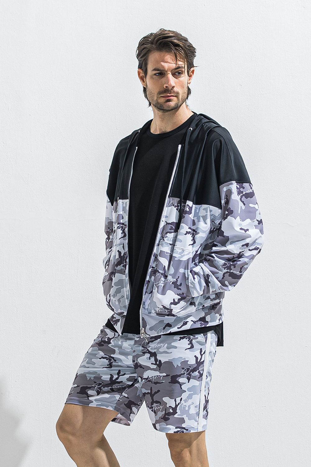 RUSH OVER ZIPUP HOODIE / オーバーサイズ ジップアップ ラッシュパーカー