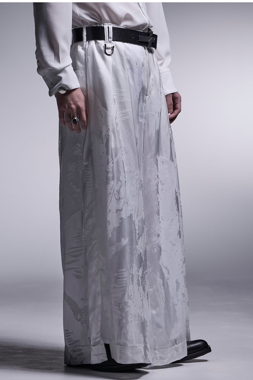 Opal Wide Tuck Slacks / オパール ワイドタックスラックス