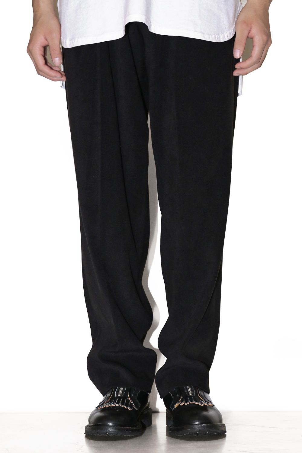 4 tuck trousers / フォー タック トラウザーズ