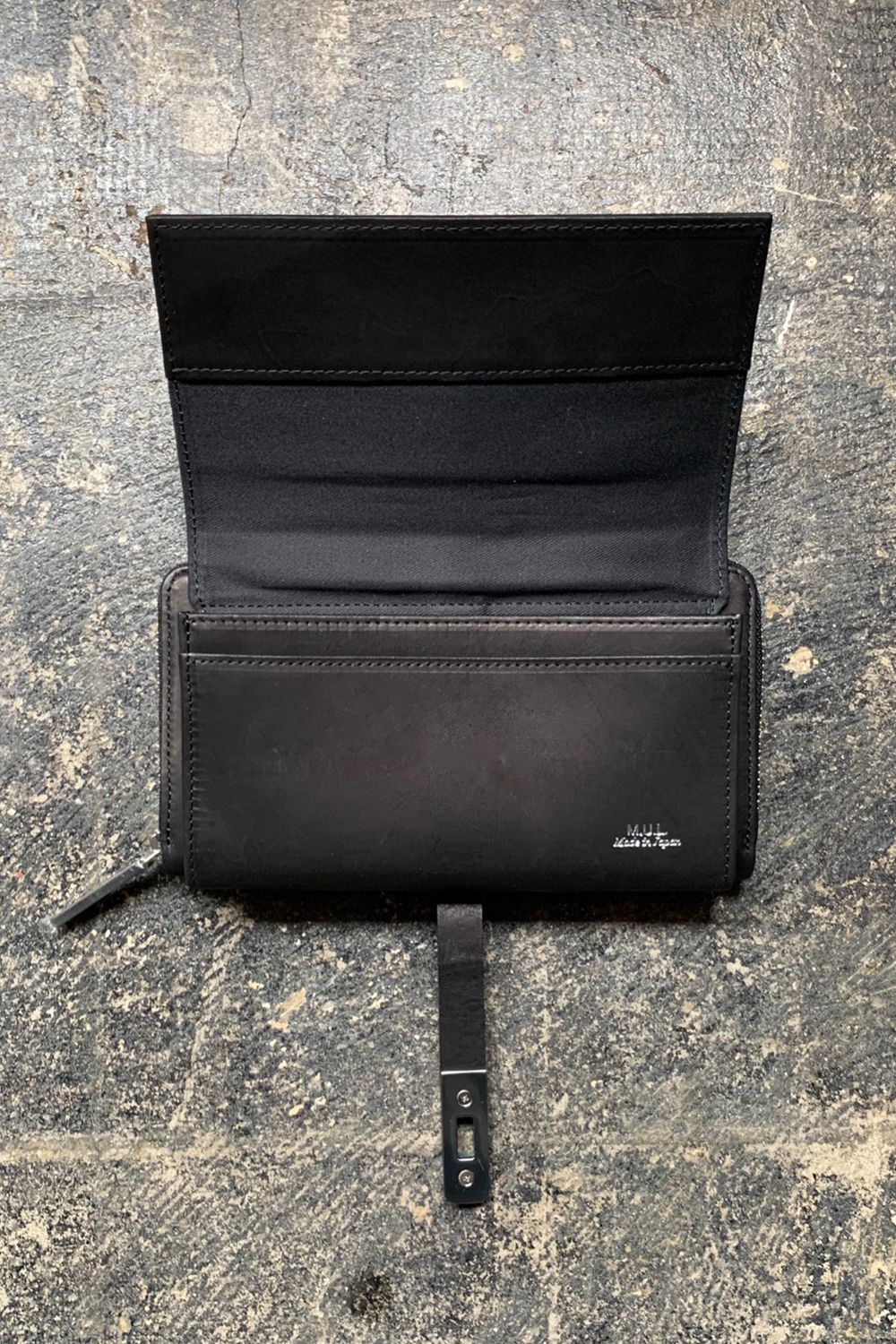 WALLET BLACK ×S/SILIVER METAL - Oil Leather