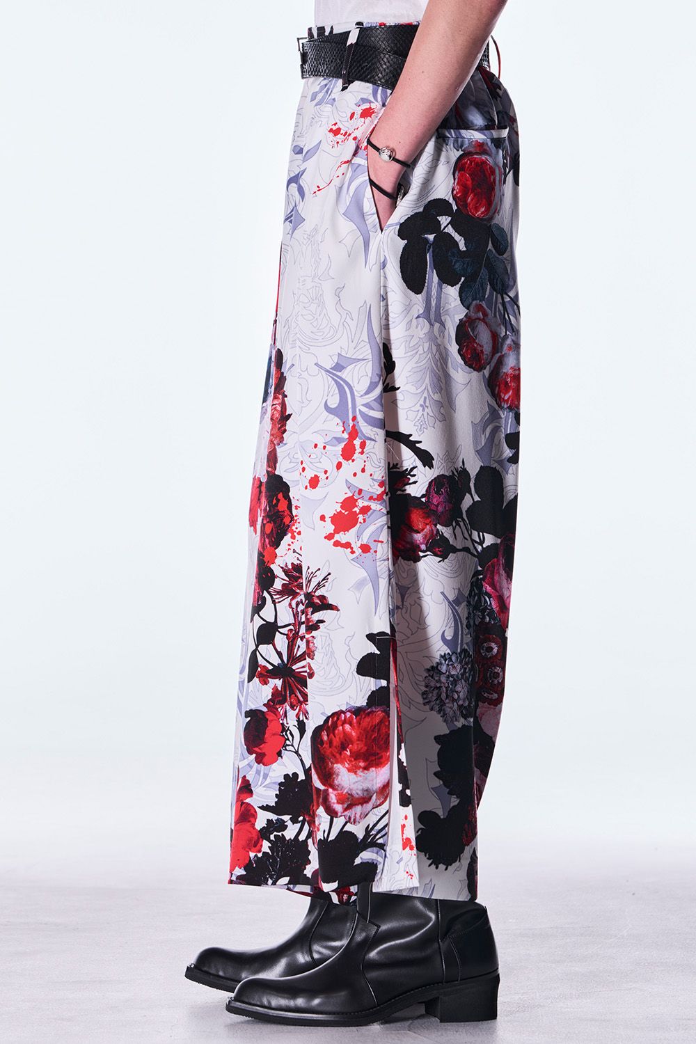 Goth Flora Suede Satin Wide Tuck Slacks / ゴス フローラ スエード サテン ワイド タック スラックス