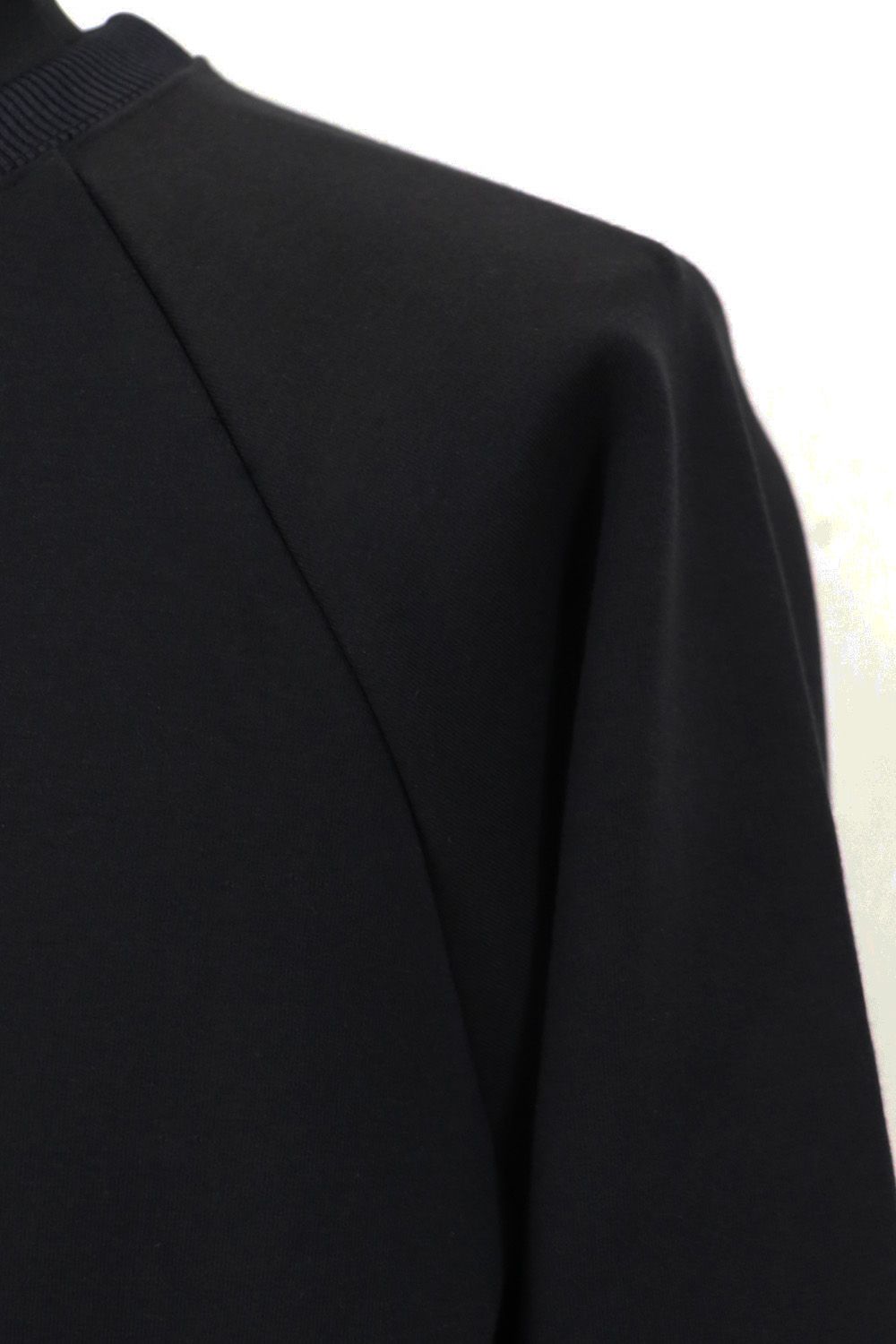 RAZOR CUT EMB SWEAT / レーザーカット エンブロイダリー スウェット