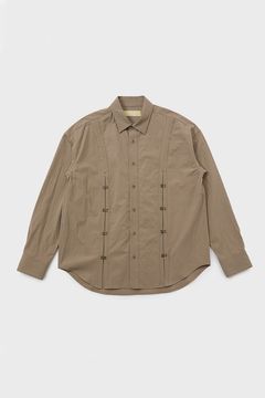 Tonbi hooks detail shirt / トンビフック ディテール シャツ
