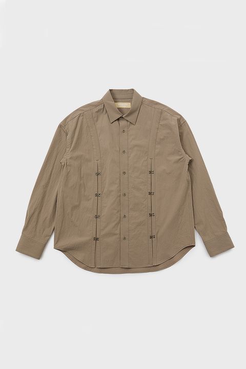 Tonbi hooks detail shirt / トンビホック ディテール シャツ