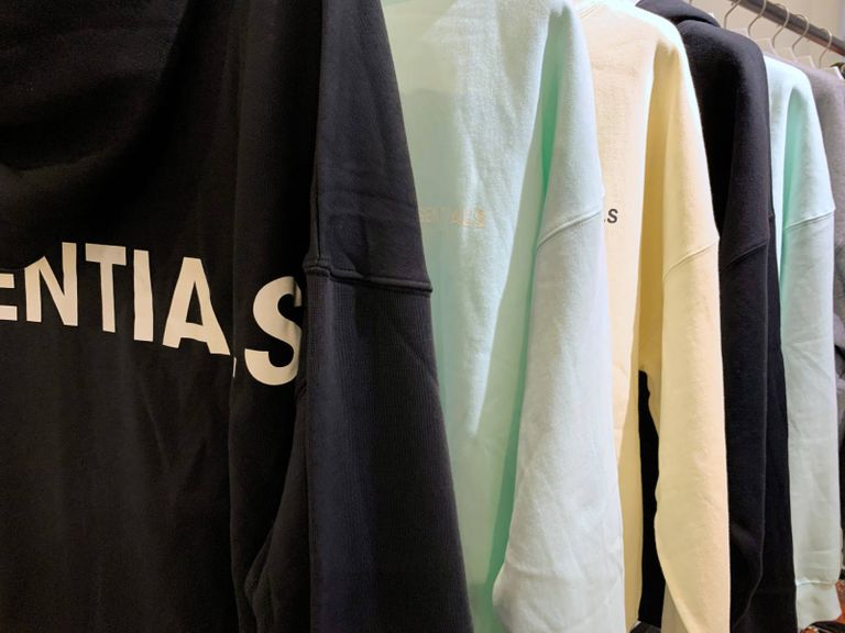 FOG ESSENTIALS 新作多数入荷！！！