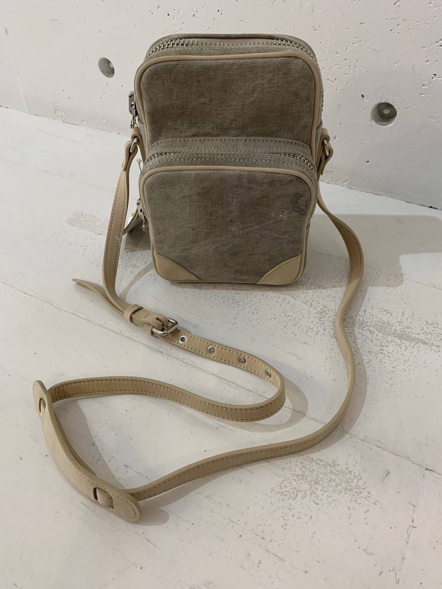 半額SALE／＼半額SALE／READYMADE SMALL SHOULDER BAG WHITE