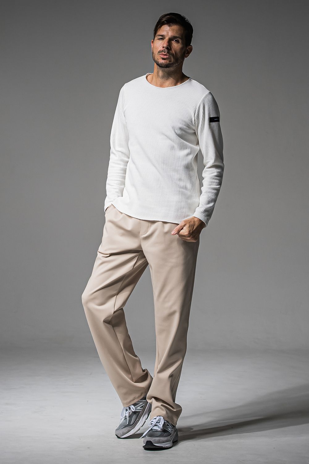 CHRIS EASY WIDE TUCK PANTS / クリス イージーワイドタックパンツ