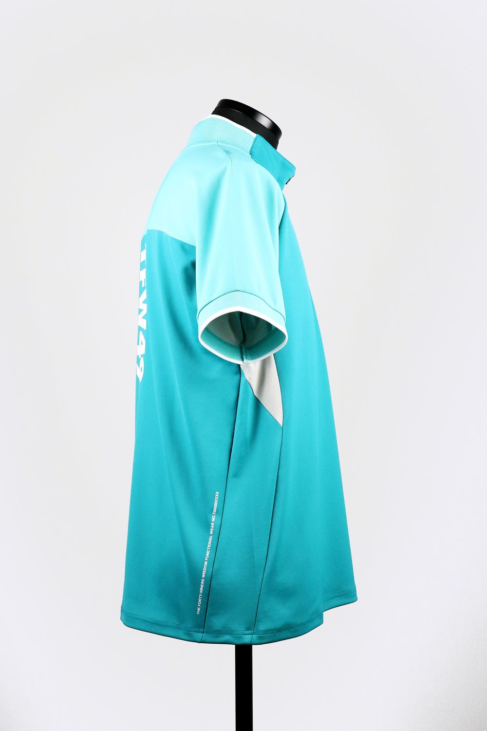 HALF ZIP COLLAR LESS / ハーフジップ カラーレス