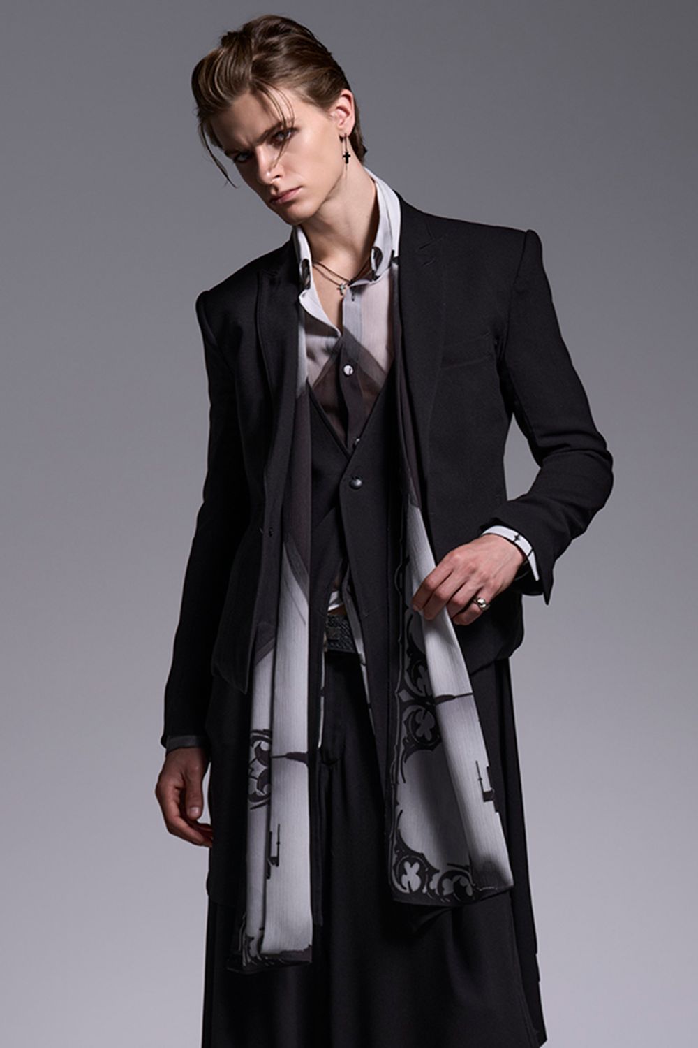 Crape Short Peacked Jacket / クレープ ショート ピークドジャケット