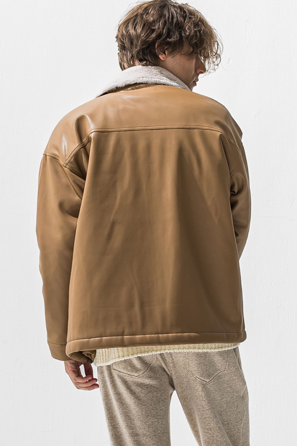 LEATHER FUR COVERALL / オーバーサイズ エコレザー カバーオール