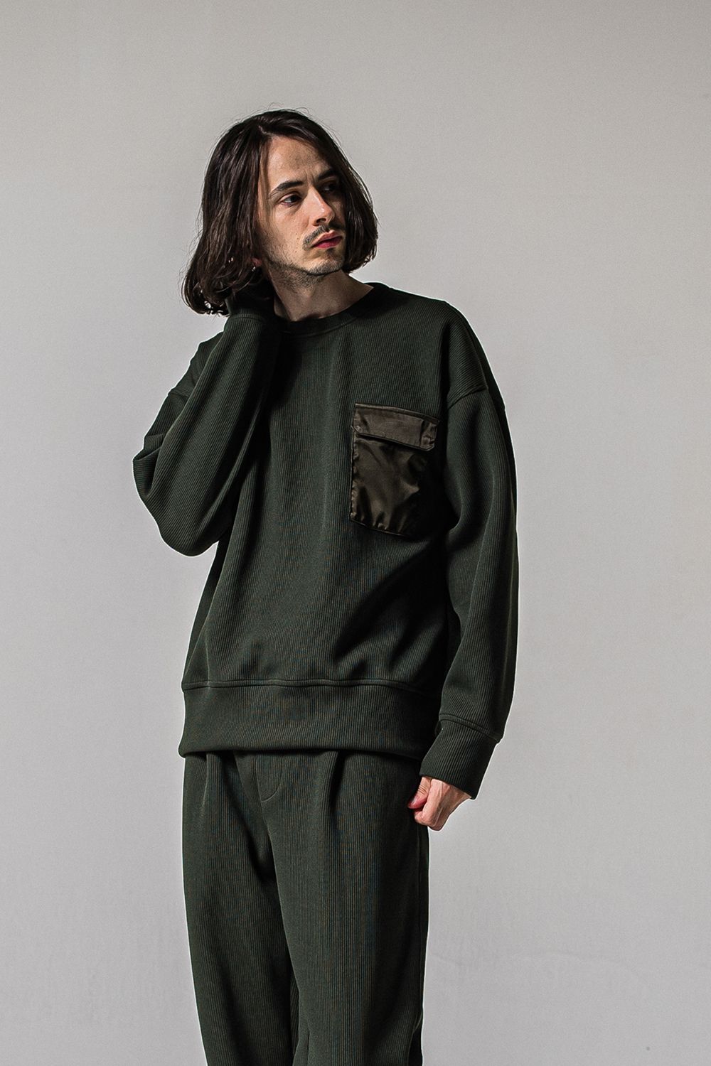 AZE MILITARY DROP TRAINER / 畔編み ミリタリー ドロップ トレーナー