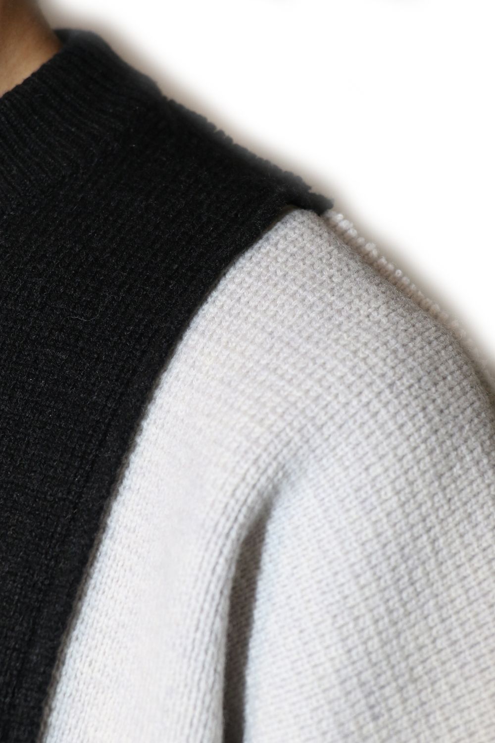 2TONE KNIT SWEAT