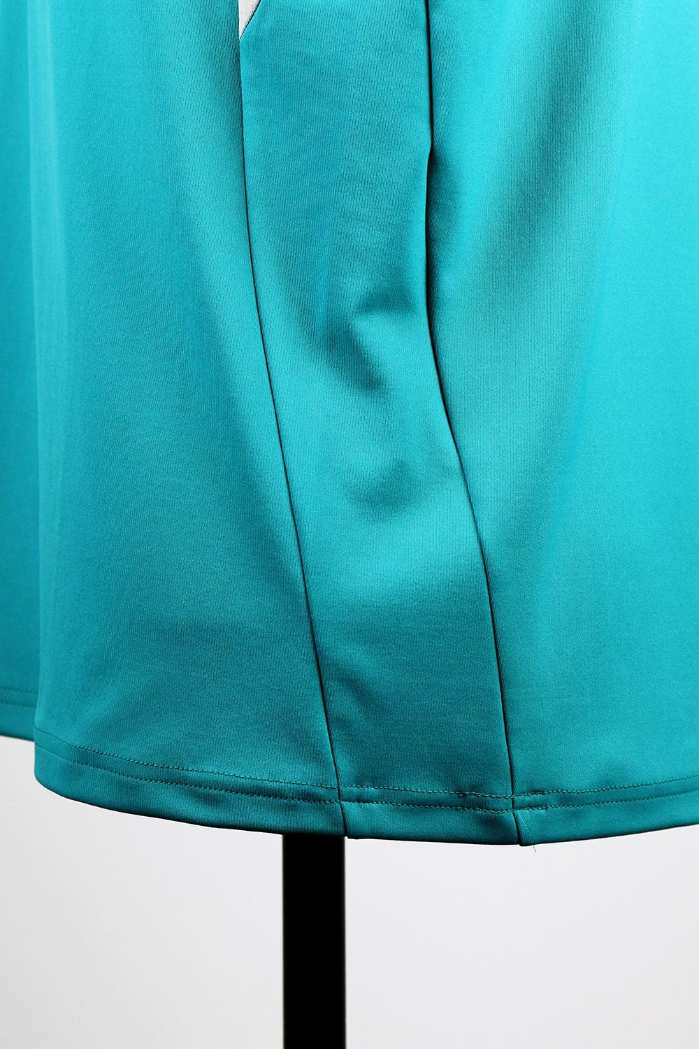 HALF ZIP COLLAR LESS / ハーフジップ カラーレス