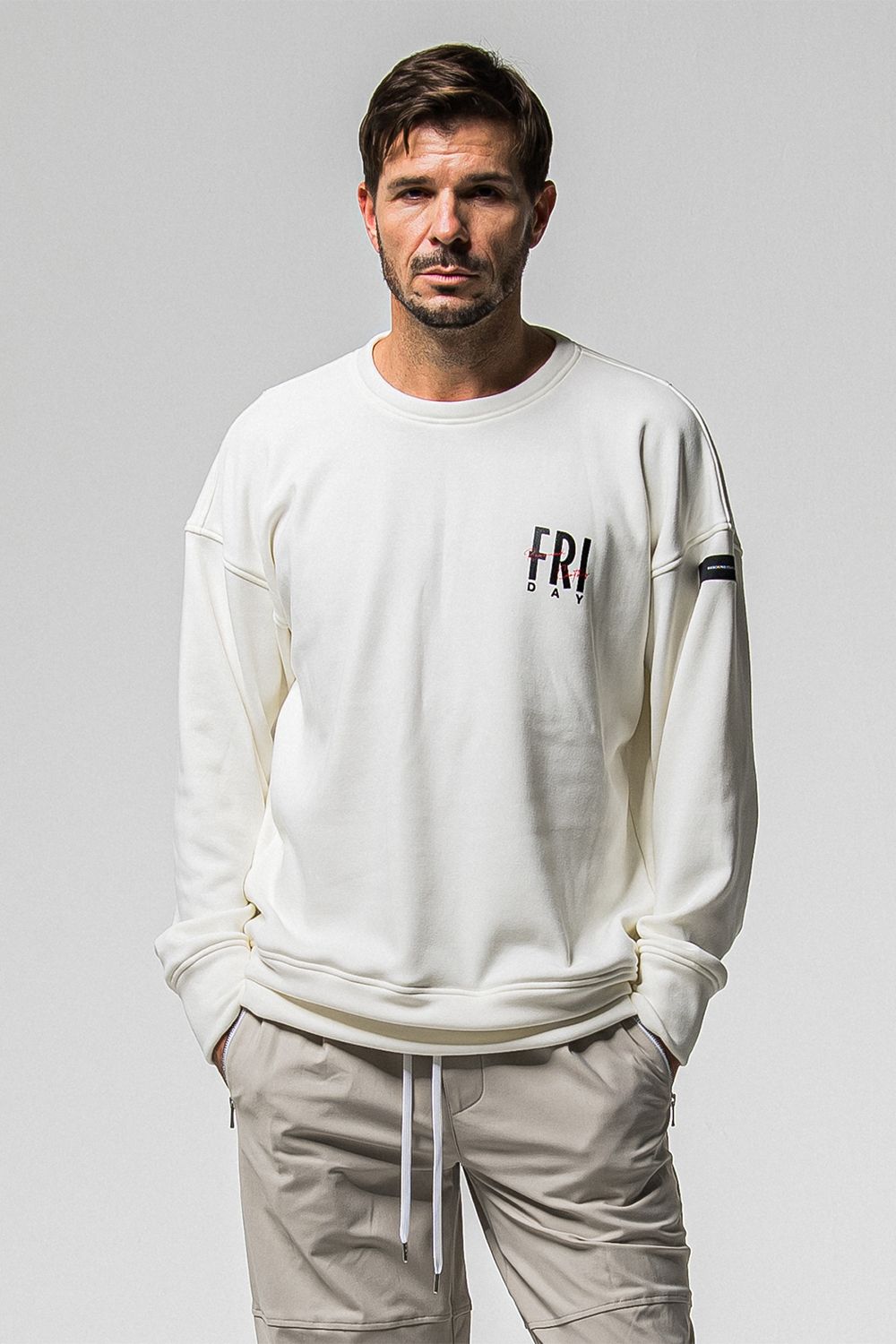 FRIDAY STANDARD LOGO VELOURS FLEECE TRINER / FRIDAYコラボ スタンダードロゴ 裏ベロアフリーストレーナー