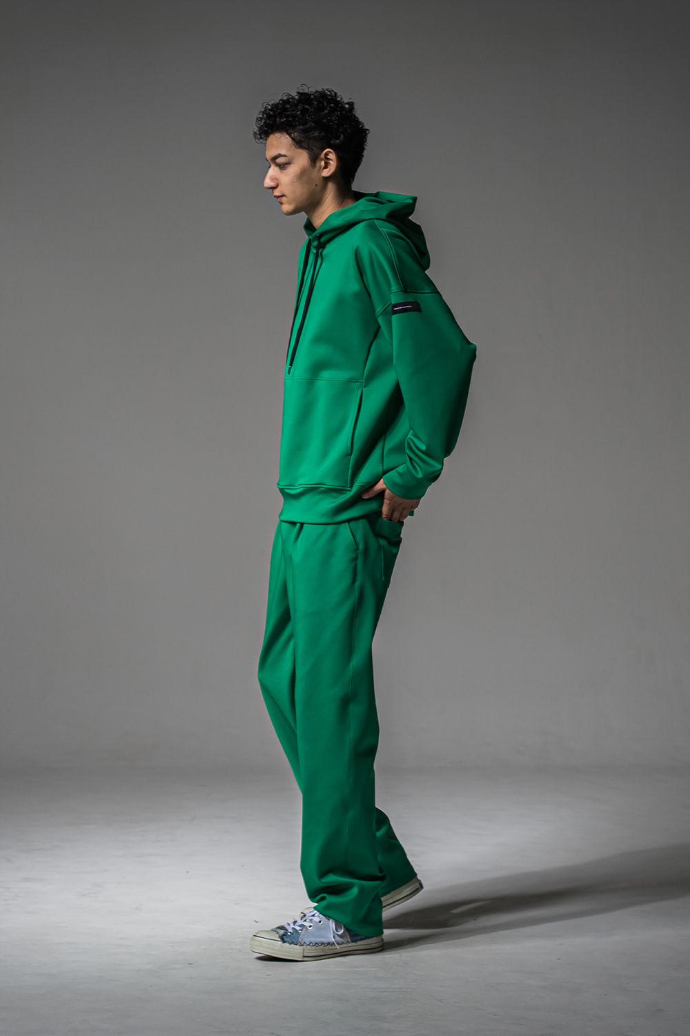 BACK ID LOOSE HOODIE / バックロゴ ルーズフーディー