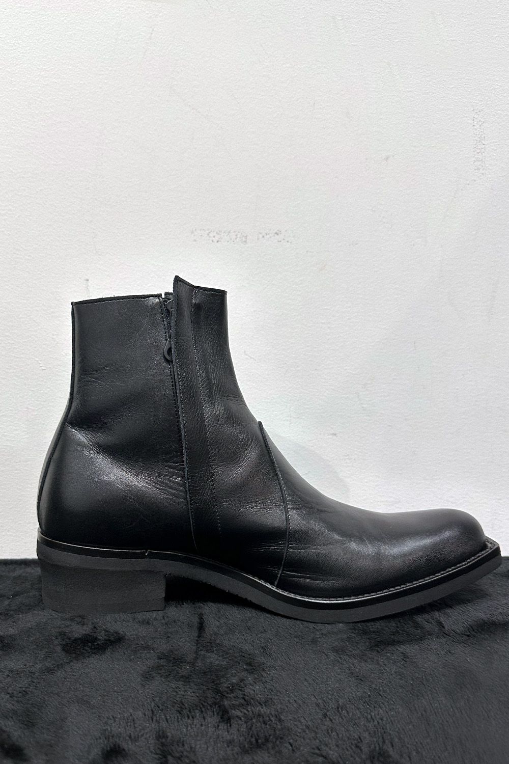 Cow Hide Middle Boots / カウハイド ミドルブーツ