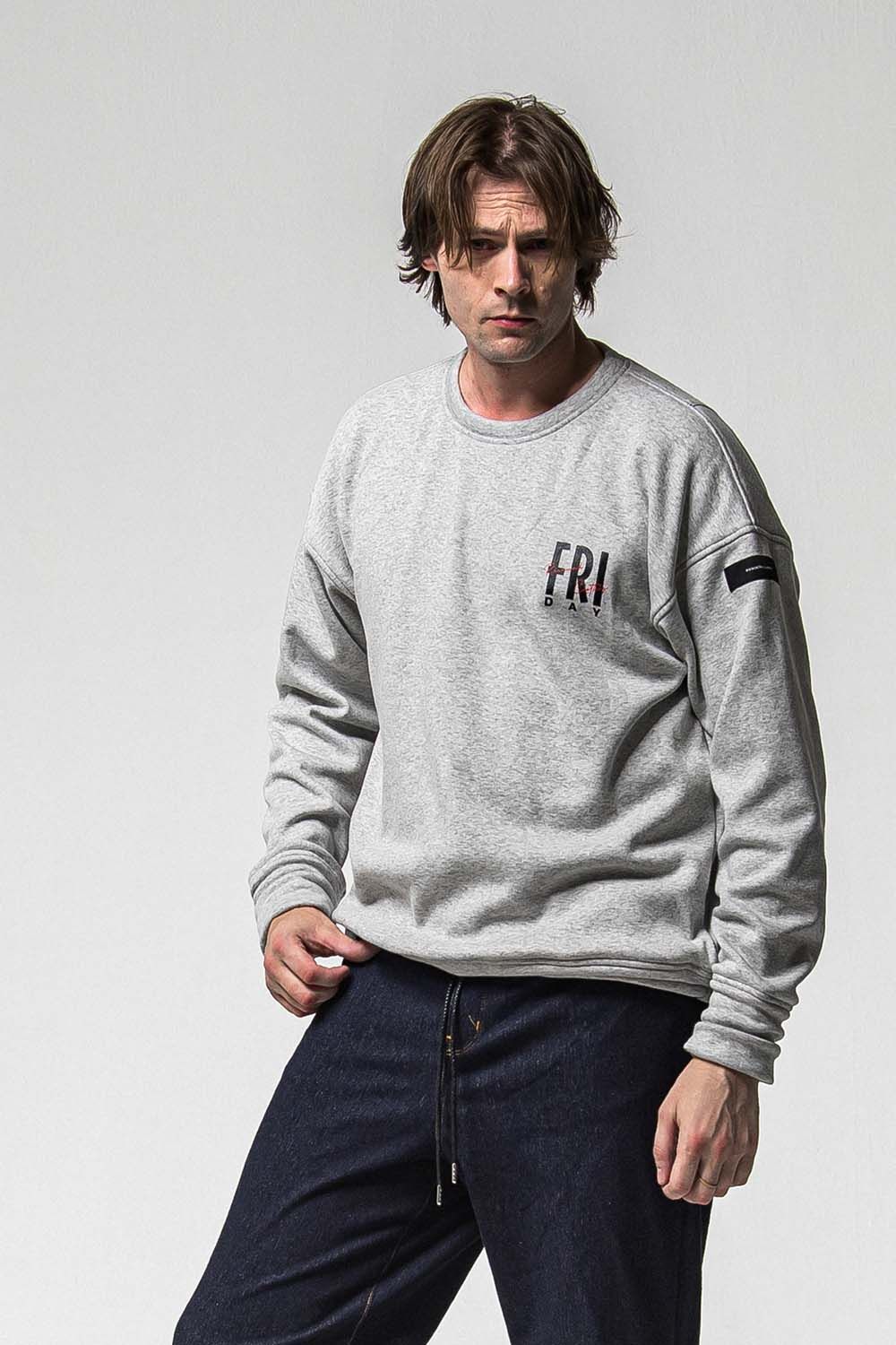 FRIDAY STANDARD LOGO VELOURS FLEECE TRAINER / フライデー スタンダードロゴ ベロア フリース トレーナー