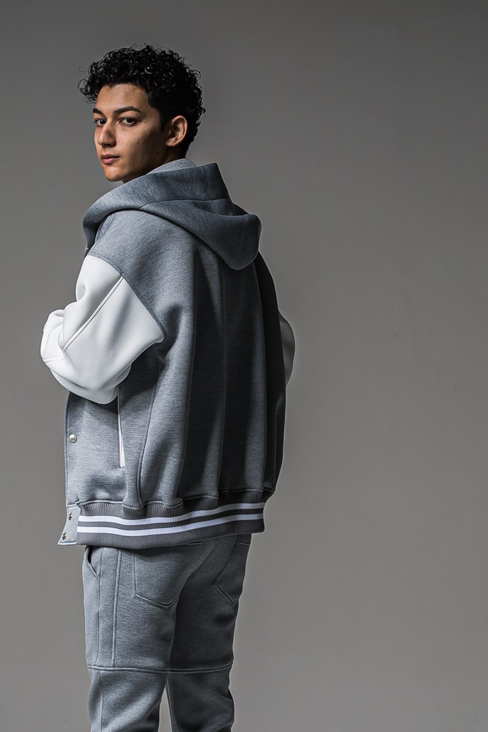 HD VARSITY HOODIE / ヘビーダンボール バーシティーフーディー