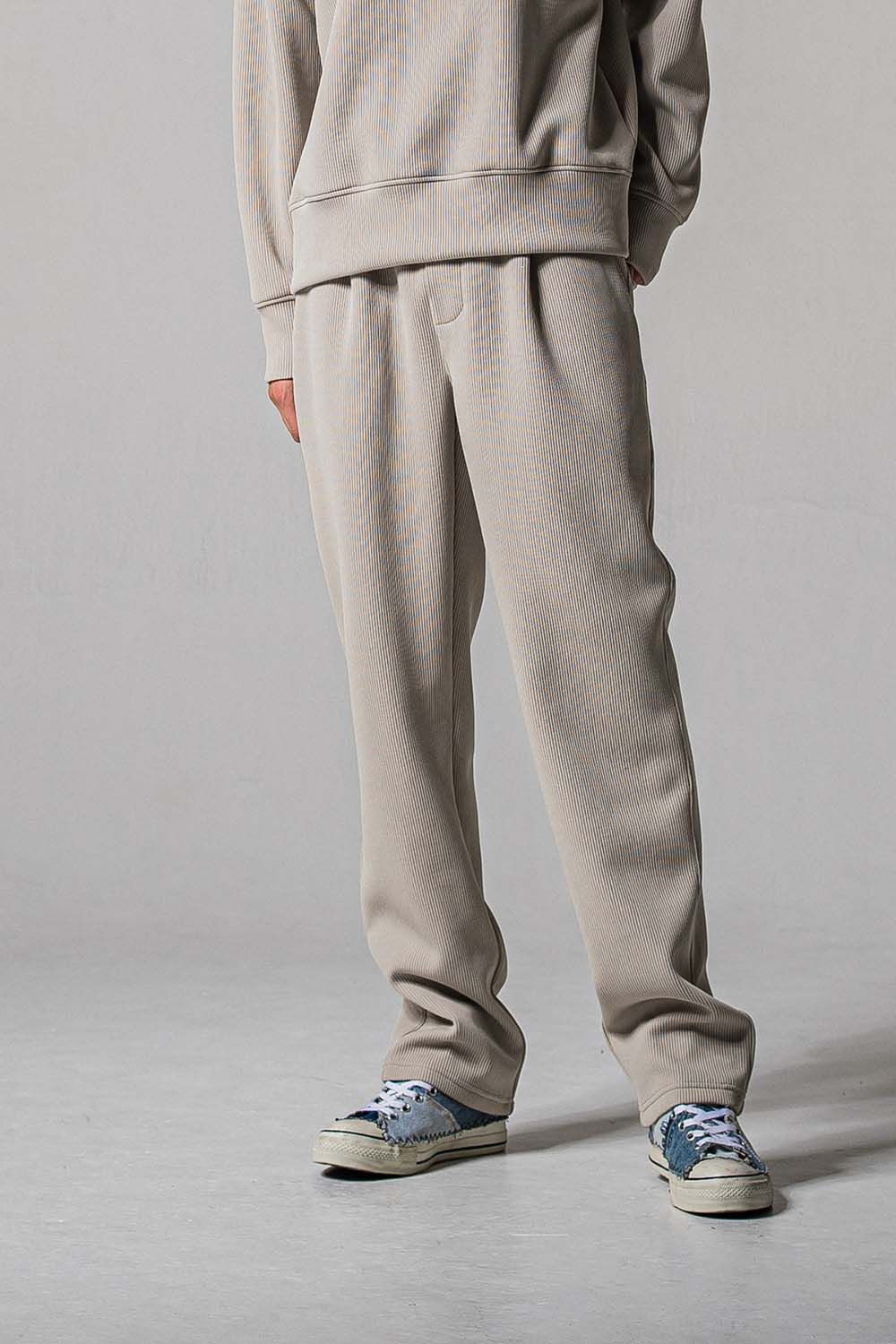 AZE WIDE TUCK PANTS / 畔編み ワイド タックパンツ