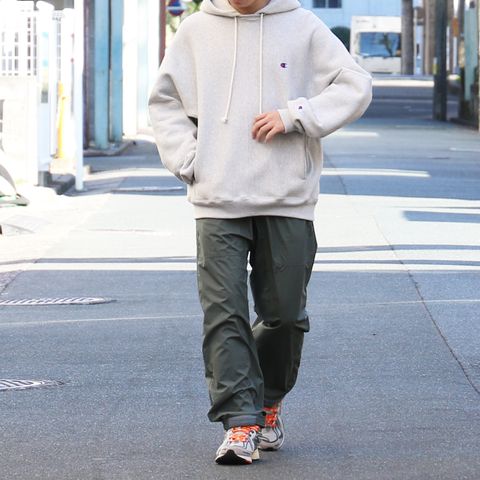 N.HOOLYWOOD×WILD THINGS TRAINING PANTS＋αを使用した冬から春に向けたイメージのおすすめスタイル