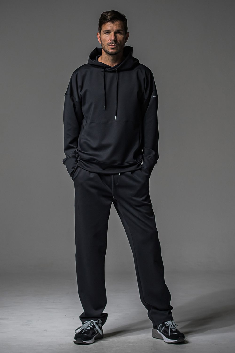 BACK ID LOOSE HOODIE / バックロゴ ルーズフーディー
