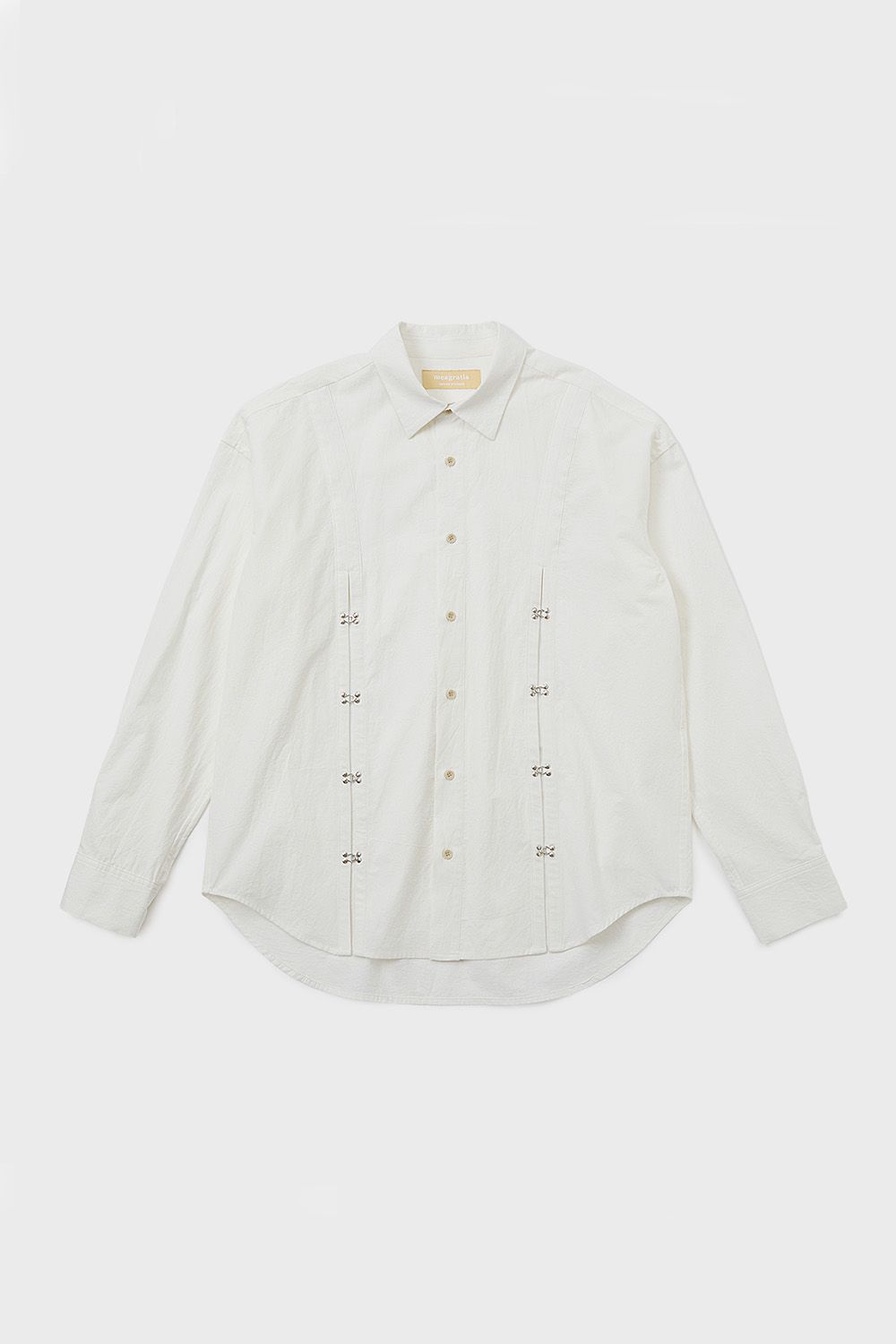 Tonbi hooks detail shirt / トンビフック ディテール シャツ
