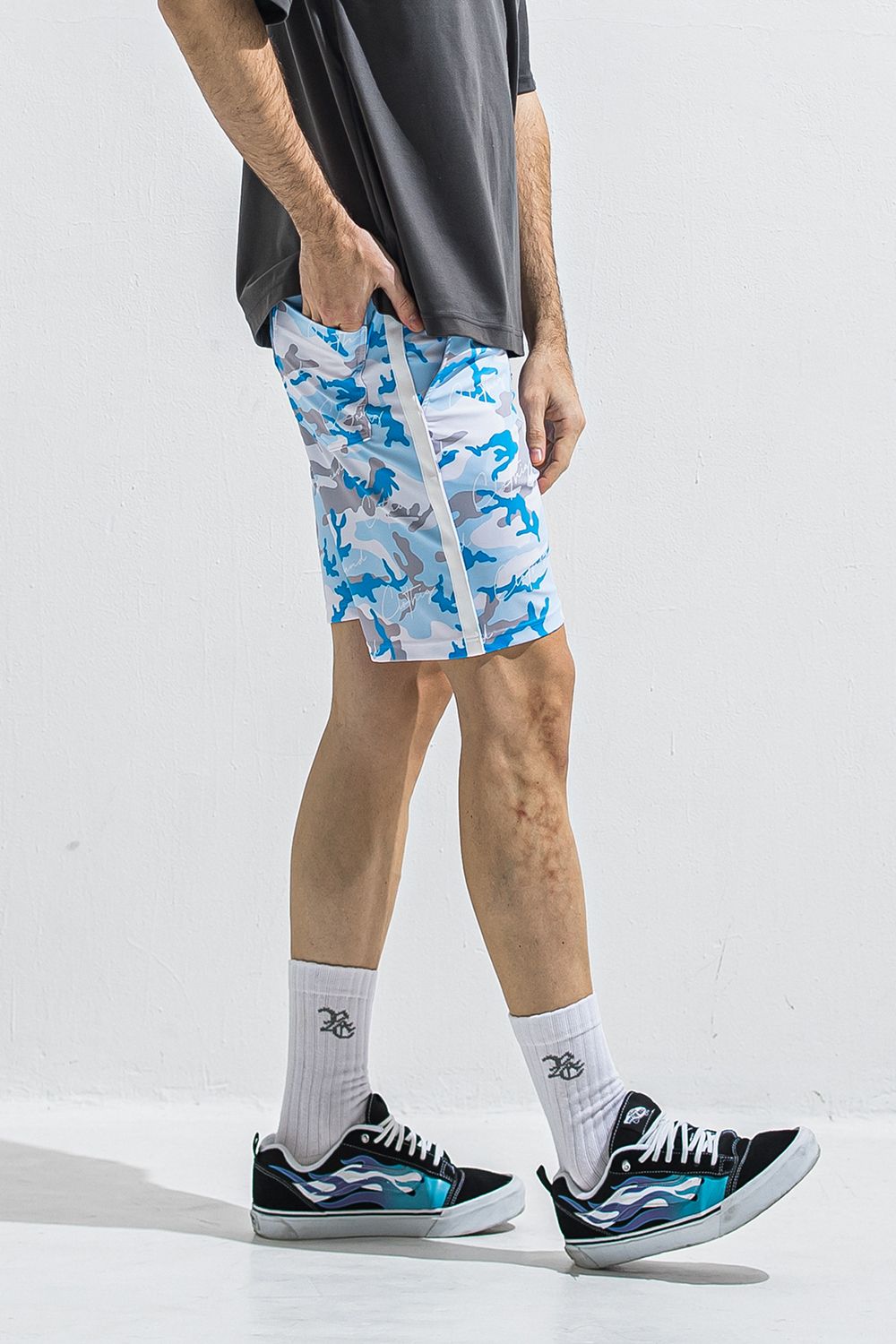 RUSH SHORTS / ラッシュ ショーツ