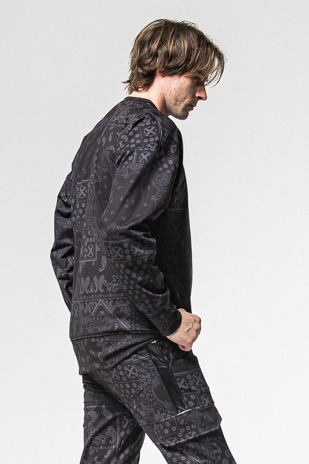 PAISLEY BACK FLEECE DROP TRAINER / 裏起毛 ペイズリー柄 ルーズトレーナー